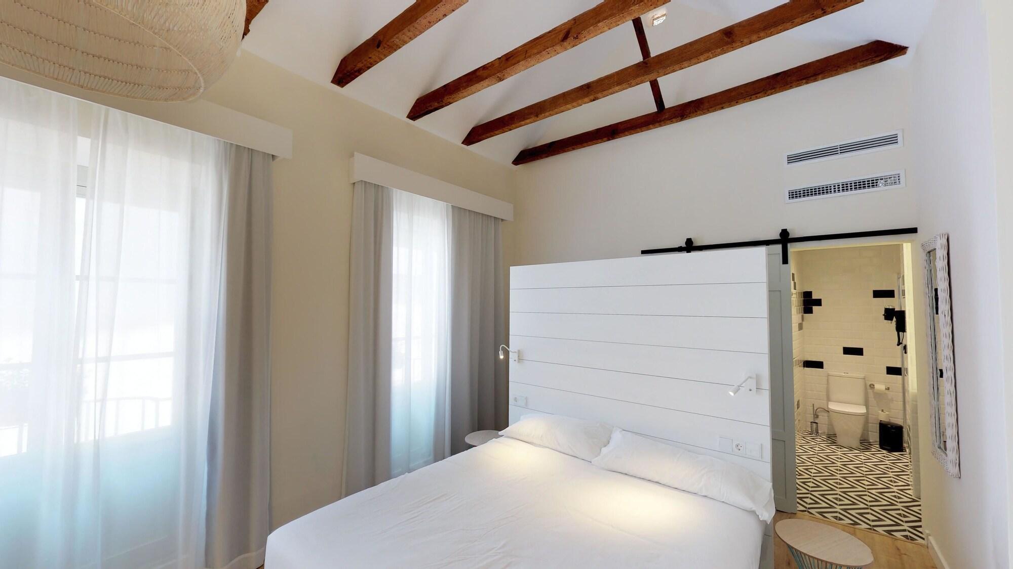 Madeinterranea Suites Málaga Buitenkant foto